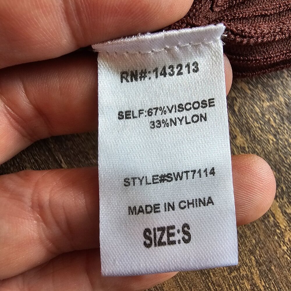 NEW!! Miss Love Ribbed Stretchy Strappy Knit Top Cropped Tank S Chocolate - Picture 7 of 8